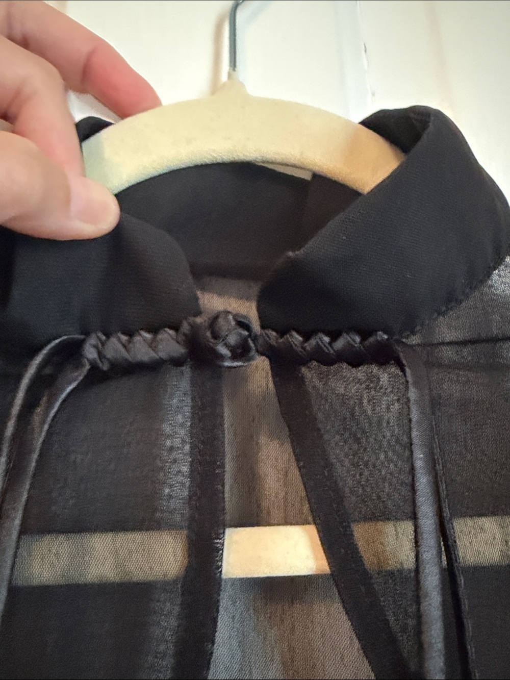 NWOT Sheer Black Shrug - Picture 6 of 8